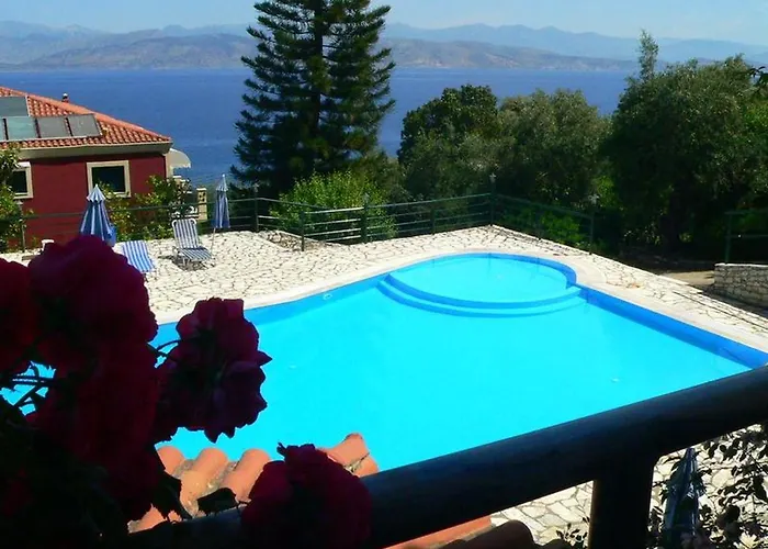Bay In Kalamaki Beach- A Peaceful Area With Great Sea View 4*