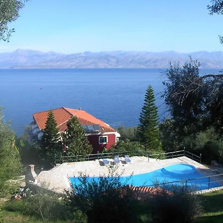 Konukevi Bay In Kalamaki Beach- A Peaceful Area With Great Sea View Apraos